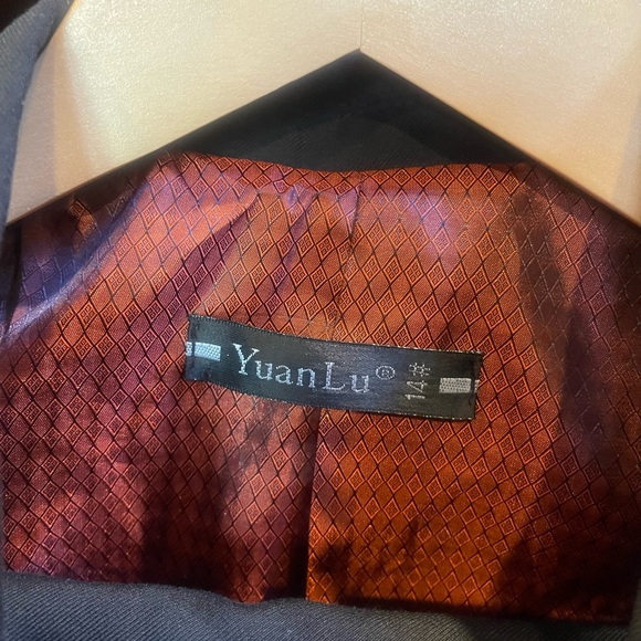 YUAN LU 2 piece suit.  Color Black. Size 14 boys. - Picture 3 of 5